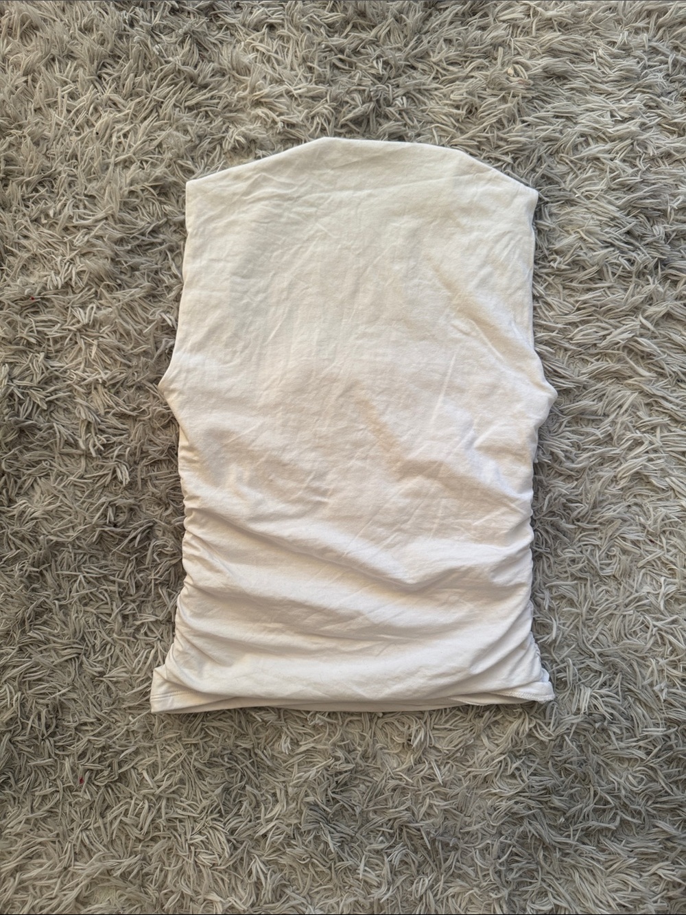 Basic White Ruched Tank Top - Unbranded - Picture 4 of 4